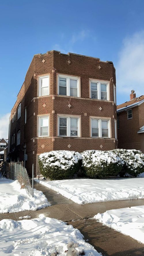 4228 Ivy St, East Chicago, IN, 46312-3025 | Card Image