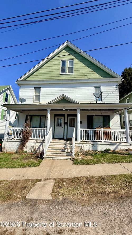 6 8 Maple Avenue, Carbondale, PA, 18407 | Card Image