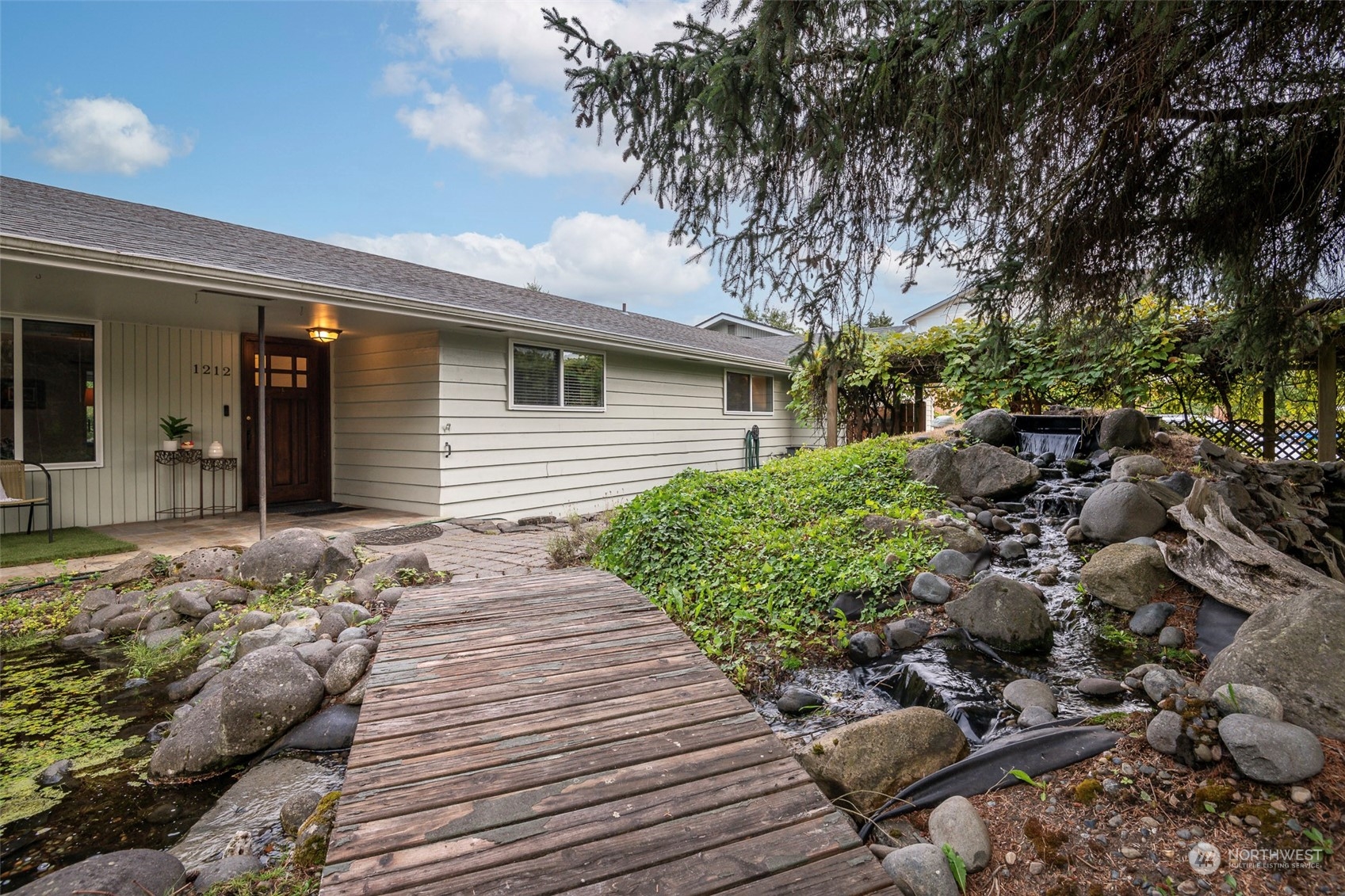 74th St, Tacoma, WA 98408