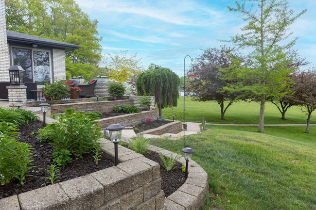 47233 County Road 380, House other with 5 bedrooms, 3 bathrooms and null parking in Grand Junction MI | Image 41