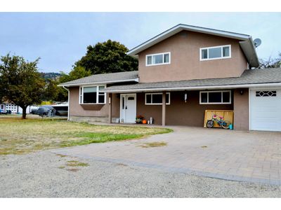 2181 72 Nd Ave, House other with 4 bedrooms, 3 bathrooms and null parking in Grand Forks BC | Image 3