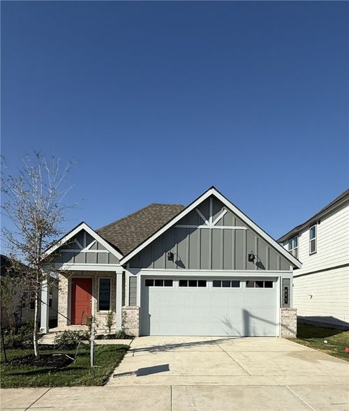 895 Kickapoo Ln, College Station, TX, 77845-2291 | Card Image