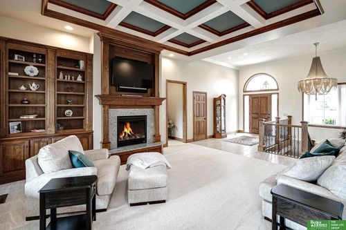 3211 Deer Run, Fremont, NE, 68025-6272 | Card Image