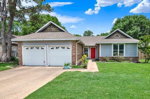 6206 Shattuck Dr, Garland, TX, 75044-3756 | Card Image