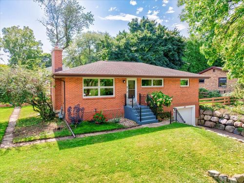 4801 Hillview Ter, MADISON, WI, 53711-1201 | Card Image