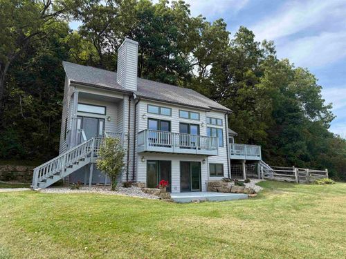 125 Cogan Dr, Galena, IL, 61036-9742 | Card Image