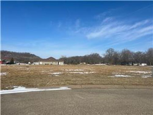 524 Clover Ct, Lake City, MN, 55041 | Card Image