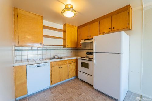 1918 Filbert Street, San Francisco, CA, 94123 | Card Image