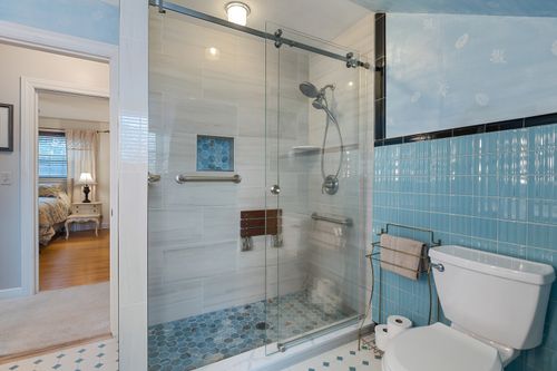 173 Cornell Ave, Des Plaines, IL, 60016-2128 | Card Image