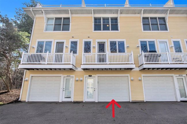 10571 Pinecone Trl, Condo with 3 bedrooms, 3 bathrooms and null parking in South Haven MI | Image 45