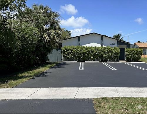 1-100 Sw 7th Street, Hallandale Beach, FL, 33009 | Card Image