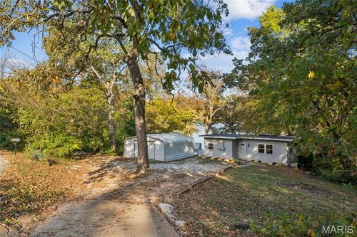 8479 Lake Dr, Cedar Hill, MO, 63016-3812 | Card Image