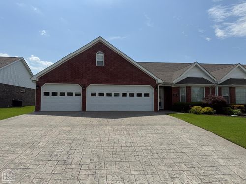 12 Enclave, Paragould, AR, 72450-6010 | Card Image