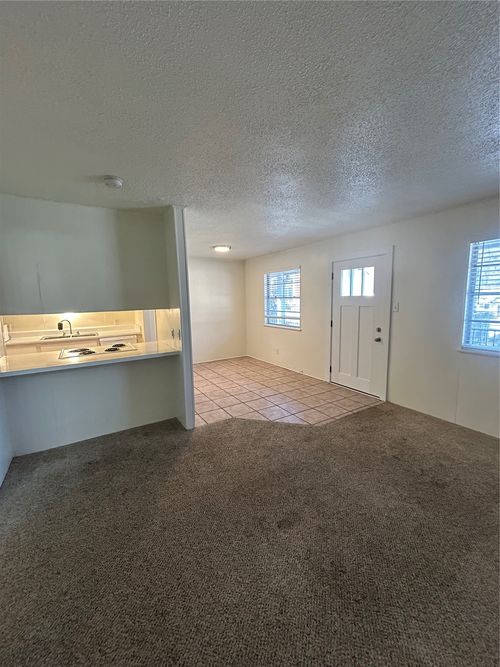 207-3703 Harmon Avenue, Austin, TX, 78705 | Card Image