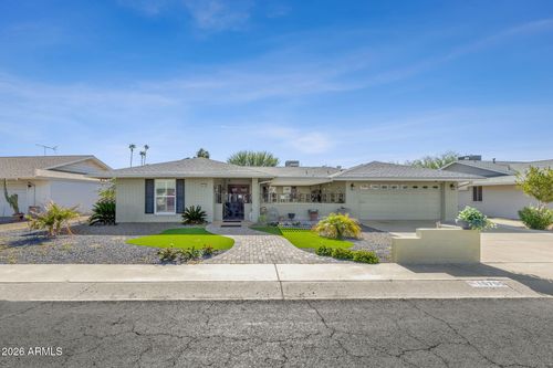 10705 W Camelot Cir, Sun City, AZ, 85351-1508 | Card Image