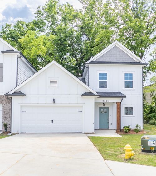 6405 Serenade Ln, Hixson, TN, 37343-6355 | Card Image