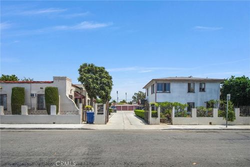 532 S La Verne, Los Angeles, CA, 90022 | Card Image
