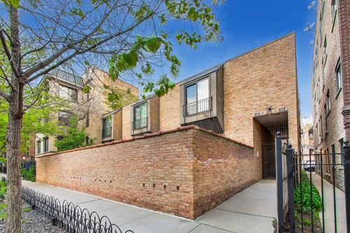 858a-858 W Ainslie St, Chicago, IL, 60640-4078 | Card Image