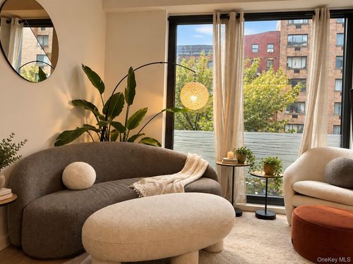 209-500 W 45th Street, New York, NY, 10036 | Card Image