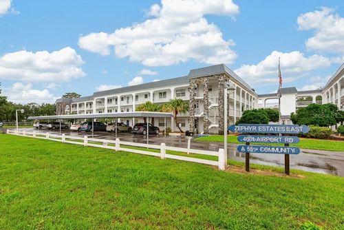 118-4801 Airport Rd, ZEPHYRHILLS, FL, 33542-5285 | Card Image