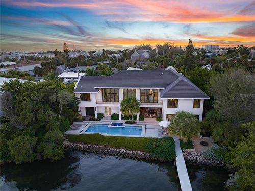 212 Haverkos Ct, HOLMES BEACH, FL, 34217-1844 | Card Image