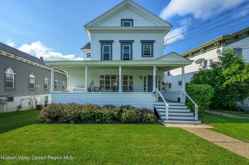 66 Green St, Hudson, NY, 12534-2371 | Card Image