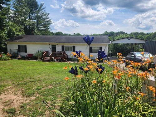 5249 Forbush Rd, East Bend, NC, 27018-7861 | Card Image