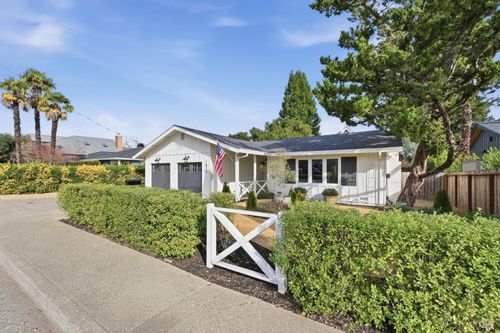 1830 Spring Mountain Rd, Saint Helena, CA, 94574-1737 | Card Image