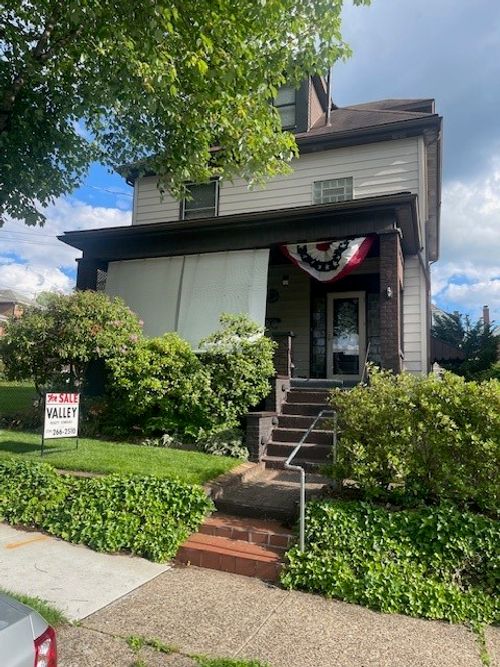 818 19th St, Ambridge, PA, 15003-1807 | Card Image