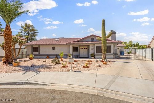 1647 Los Altos Pl, Las Vegas, NV, 89102-0520 | Card Image