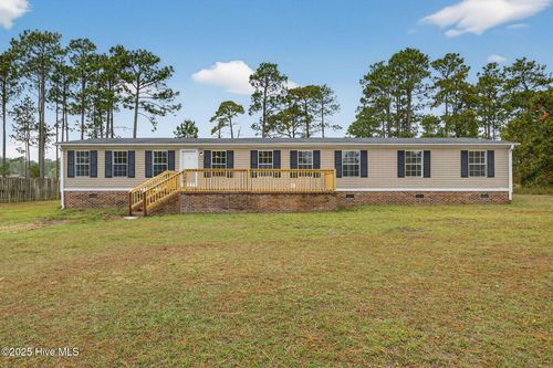 108 Gold Coast Dr, Hampstead, NC, 28443-3110 | Card Image