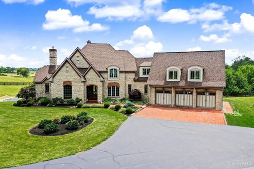 3051 E Spring Valley Paintersville Rd, Xenia, OH, 45385-9754 | Card Image