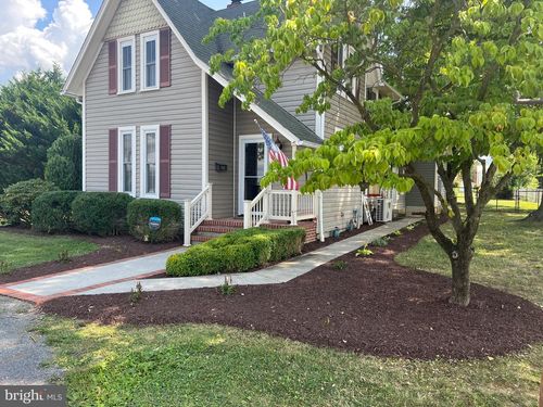 213 Washington St, MOOREFIELD, WV, 26836-1140 | Card Image