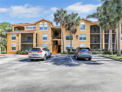 1301-8659 River Homes Ln, BONITA SPRINGS, FL, 34135-4365 | Card Image