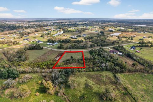 22810 Pittman Dr, Angleton, TX, 77515-7931 | Card Image