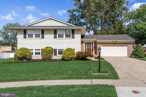 780 Carteret Ct, MOUNT LAUREL, NJ, 08054-3205 | Card Image