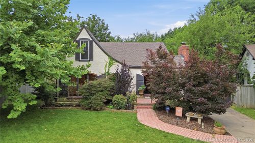 3172 S Woodward Boulevard, Tulsa, OK, 74105 | Card Image