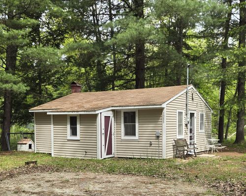 1385 Channel Dr, Bitely, MI, 49309-9430 | Card Image