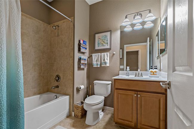 UNIT-103 - 7015 Grand Estuary Trl, Condo with 3 bedrooms, 2 bathrooms and null parking in Bradenton FL | Image 25