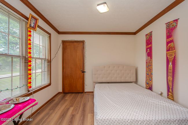 9010 Green Garden Ct, House other with 3 bedrooms, 2 bathrooms and null parking in Louisville KY | Image 24