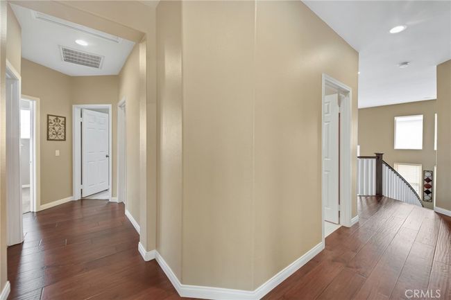28089 Promontory Ln, House other with 5 bedrooms, 3 bathrooms and 3 parking in Valencia CA | Image 27