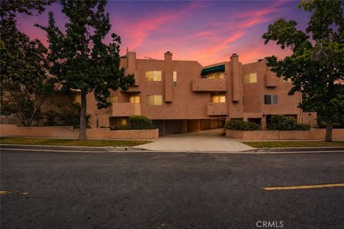j-1158 W 11th St, San Pedro, CA, 90731-3483 | Card Image
