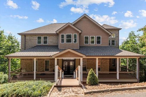 300 Sunset Rdg, Waverly, TN, 37185 | Card Image