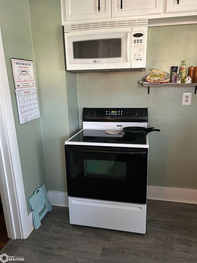 311 5 Th St, Home with 2 bedrooms, 2 bathrooms and 1 parking in Griswold IA | Image 11