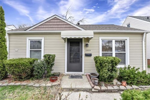 12820 Longmead Avenue, Cleveland, OH, 44135 | Card Image