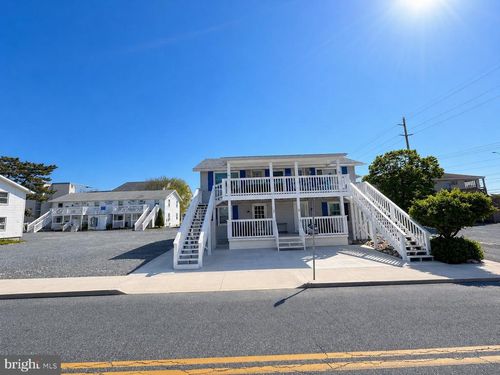 c-17 40th Street, OCEAN CITY, MD, 21842 | Card Image
