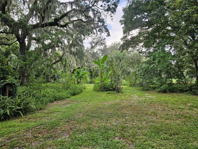 15222 Lost Lake Ln, House other with 8 bedrooms, 4 bathrooms and null parking in LITHIA FL | Image 38
