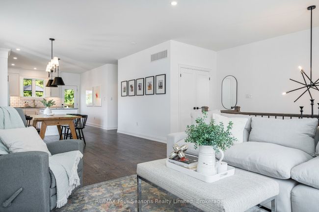 264 St Vincent St, House other with 4 bedrooms, 3 bathrooms and 4 parking in Meaford ON | Image 4