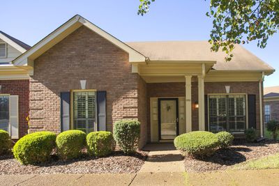 8501 Sawyer Brown Rd, Townhouse with 3 bedrooms, 3 bathrooms and 2 parking in Nashville TN | Image 1