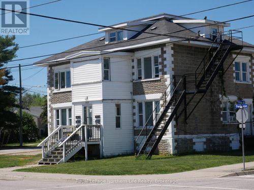 1150 Ferguson St, North Bay, ON, P1B1Y6 | Card Image